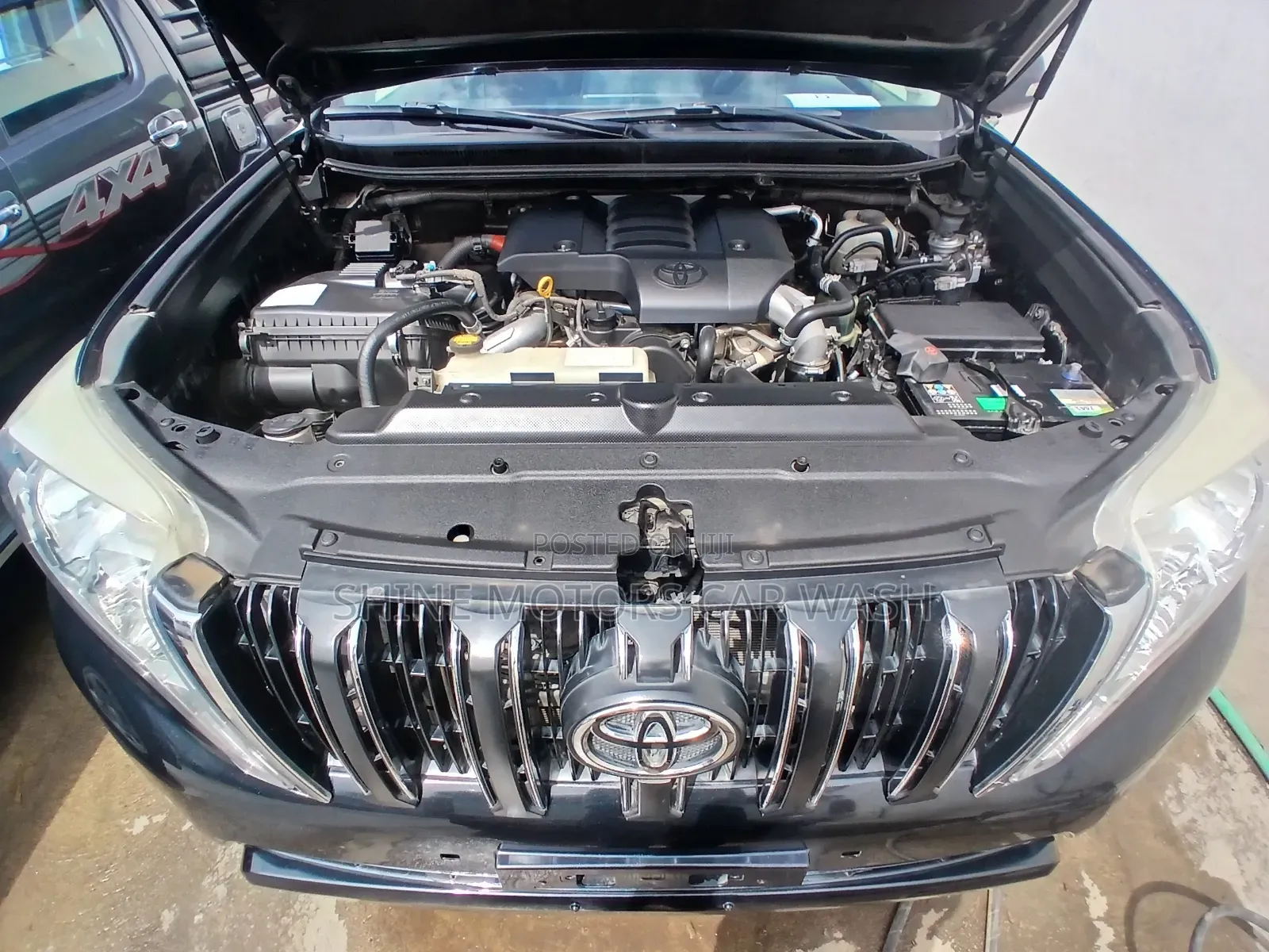 Toyota Land Cruiser Prado 2015 Black