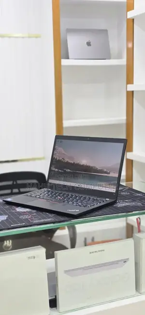 New Laptop Lenovo ThinkPad T14 16GB Intel Core i7 SSD 256GB