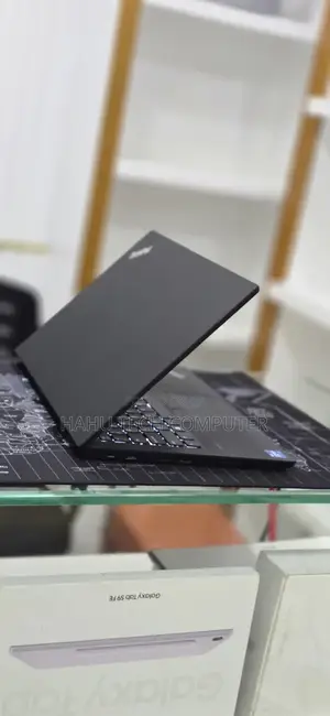 New Laptop Lenovo ThinkPad T14 16GB Intel Core i7 SSD 256GB
