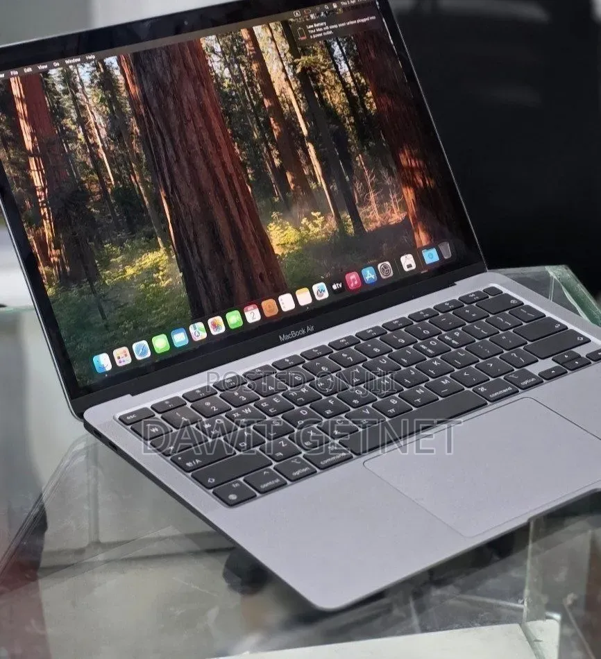 New Laptop Apple MacBook Air 2020 M1 8GB Apple M1 SSD 256GB