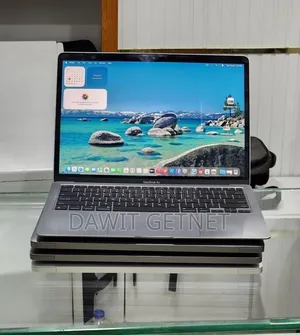 New Laptop Apple MacBook Air 2020 M1 8GB Apple M1 SSD 256GB