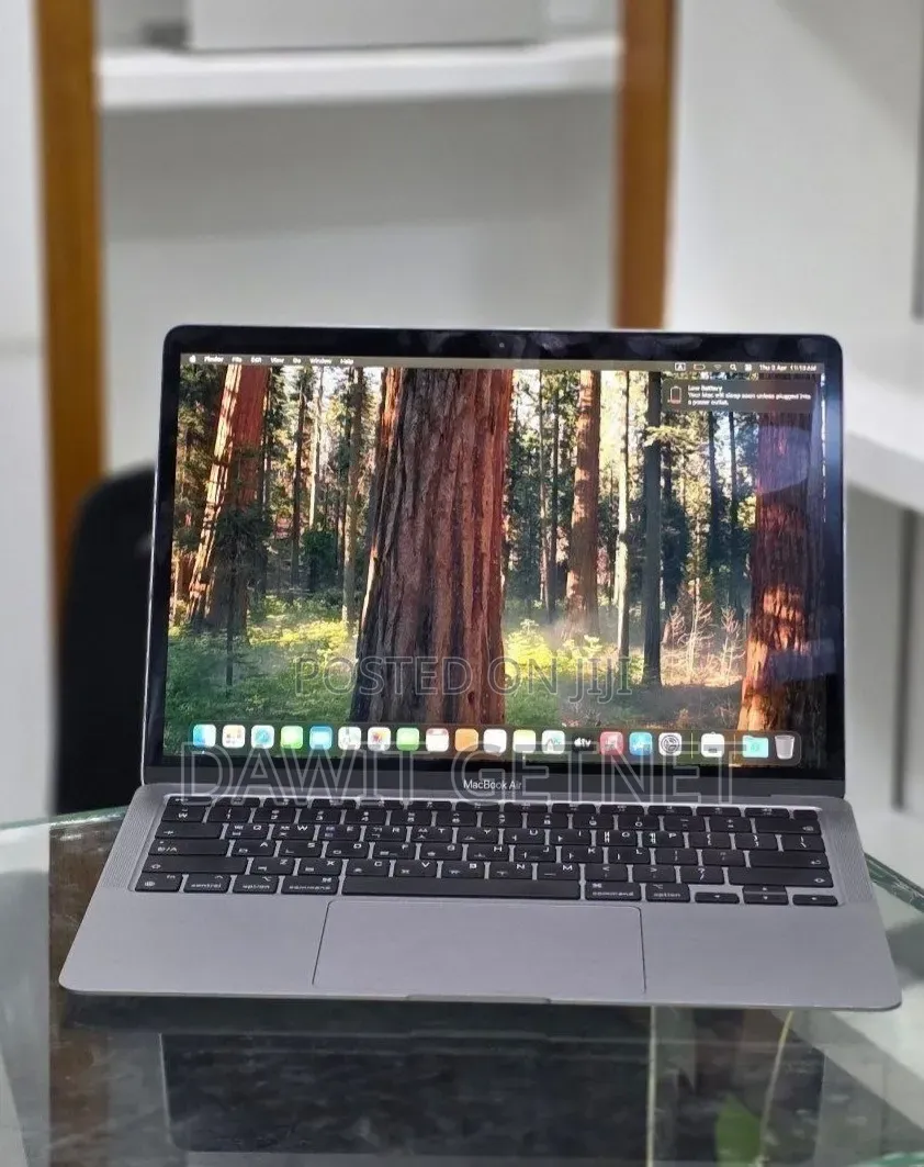 New Laptop Apple MacBook Air 2020 M1 8GB Apple M1 SSD 256GB