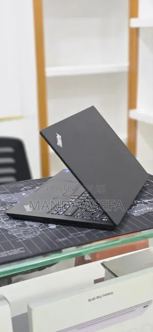 New Laptop Lenovo ThinkPad T14 16GB Intel Core i7 SSD 256GB