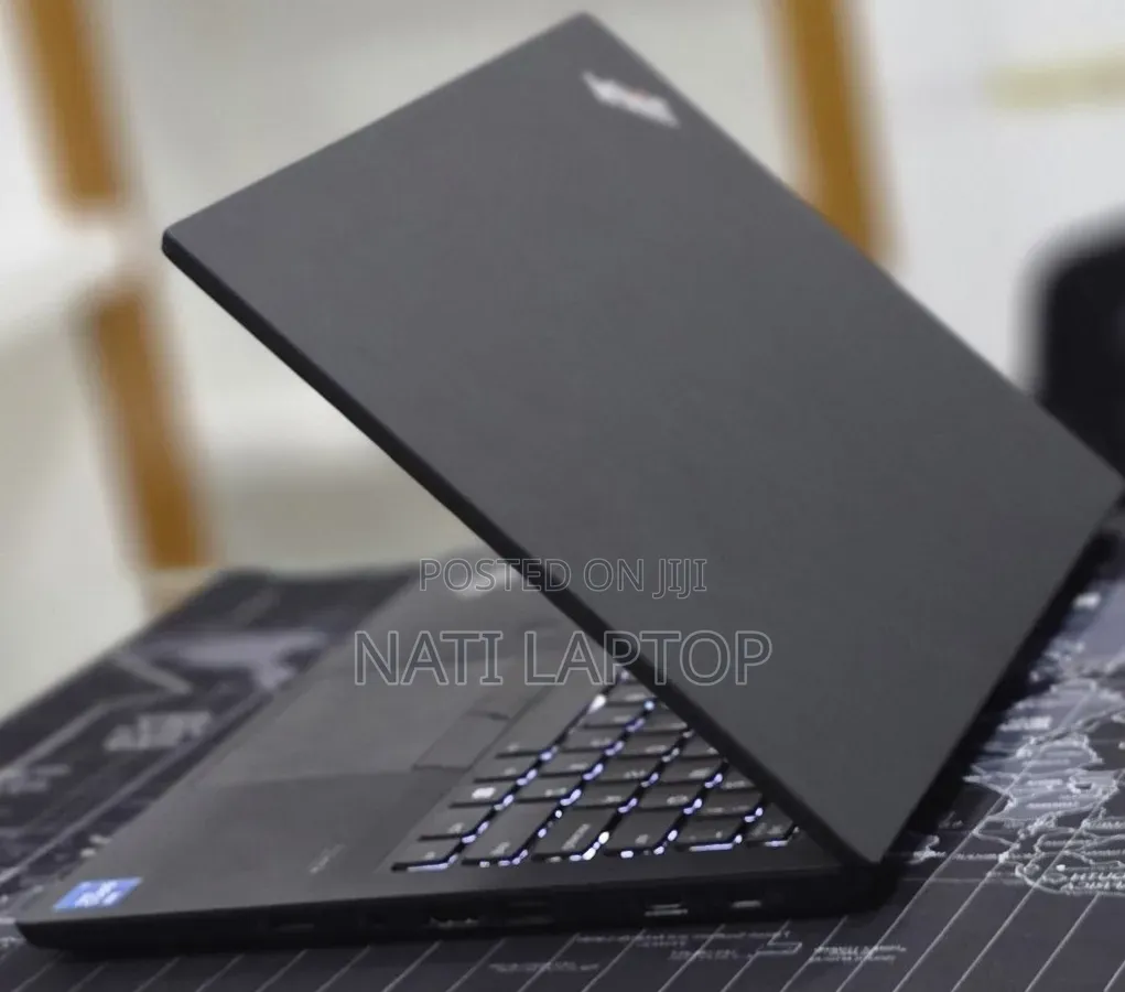 New Laptop Lenovo ThinkPad T14 16GB Intel Core i7 SSD 256GB
