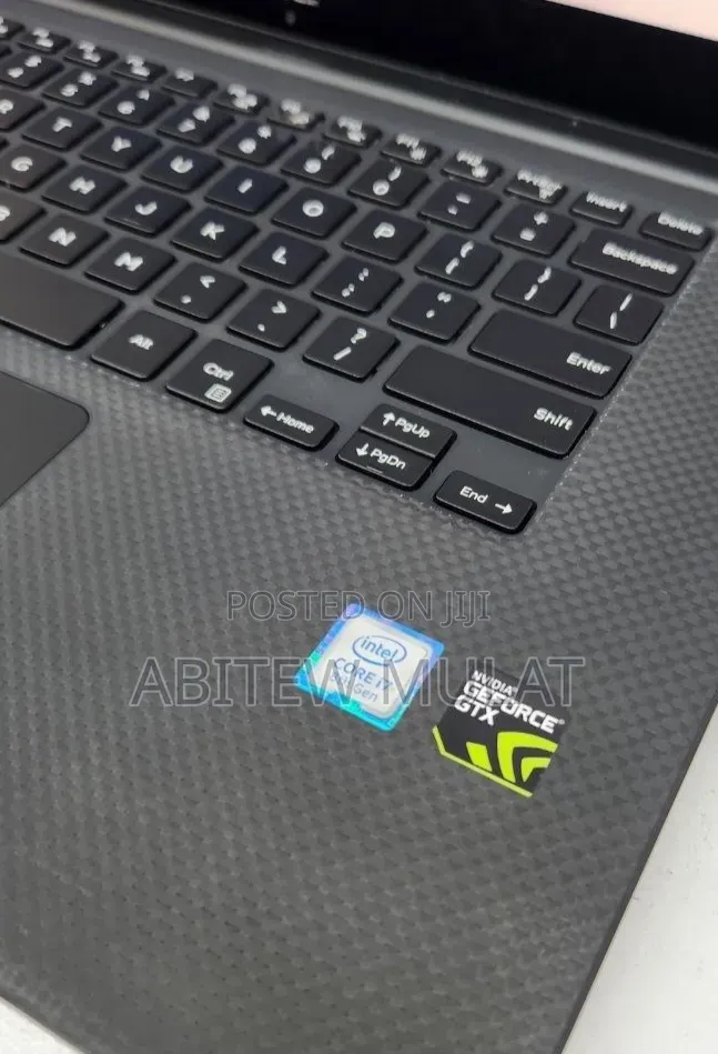 New Laptop Dell XPS 15 16GB Intel Core i7 SSD 512GB