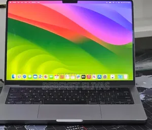 New Laptop Apple MacBook Pro 2023 M3 8GB Apple M3 SSD 512GB