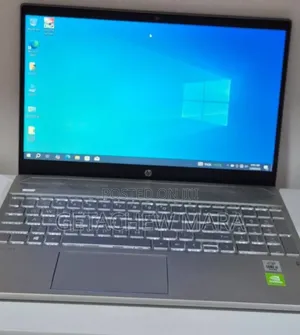 New Laptop HP Pavilion 15 8GB Intel Core i5 SSD 512GB