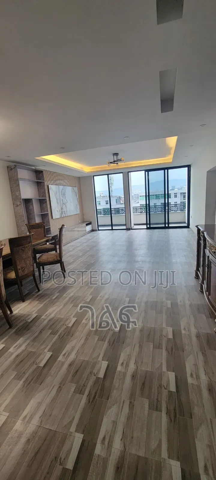 3bdrm Apartment in ሚት_አካባቢ  ዘመናዊ አፓርታማ , Bole for sale
