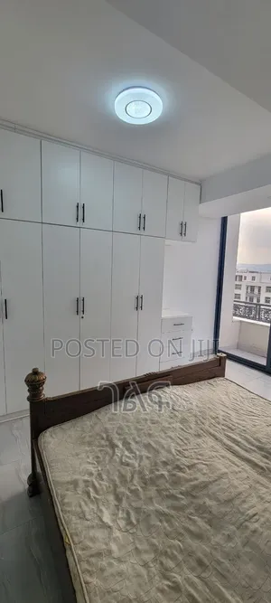 3bdrm Apartment in ሚት_አካባቢ  ዘመናዊ አፓርታማ , Bole for sale