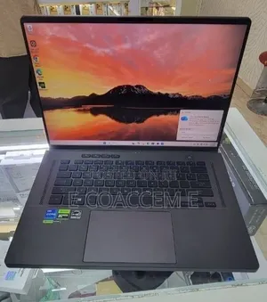 New Laptop Asus 16GB Intel Core i7 SSD 512GB