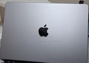 New Laptop Apple MacBook Pro 2021 M1 16GB AMD A8 SSD 512GB