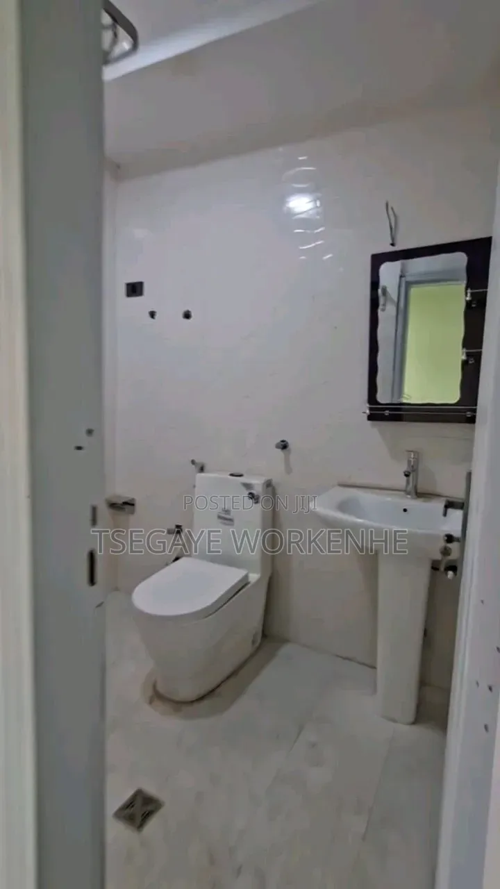 Furnished 2bdrm Condo in አዲስ አበባ, Lideta for sale