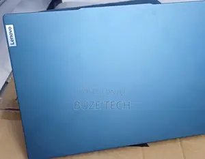 New Laptop Lenovo 16GB AMD Ryzen 7 SSD 512GB