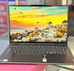 New Laptop Lenovo Yoga 7i 16GB Intel Core i7 SSD 512GB