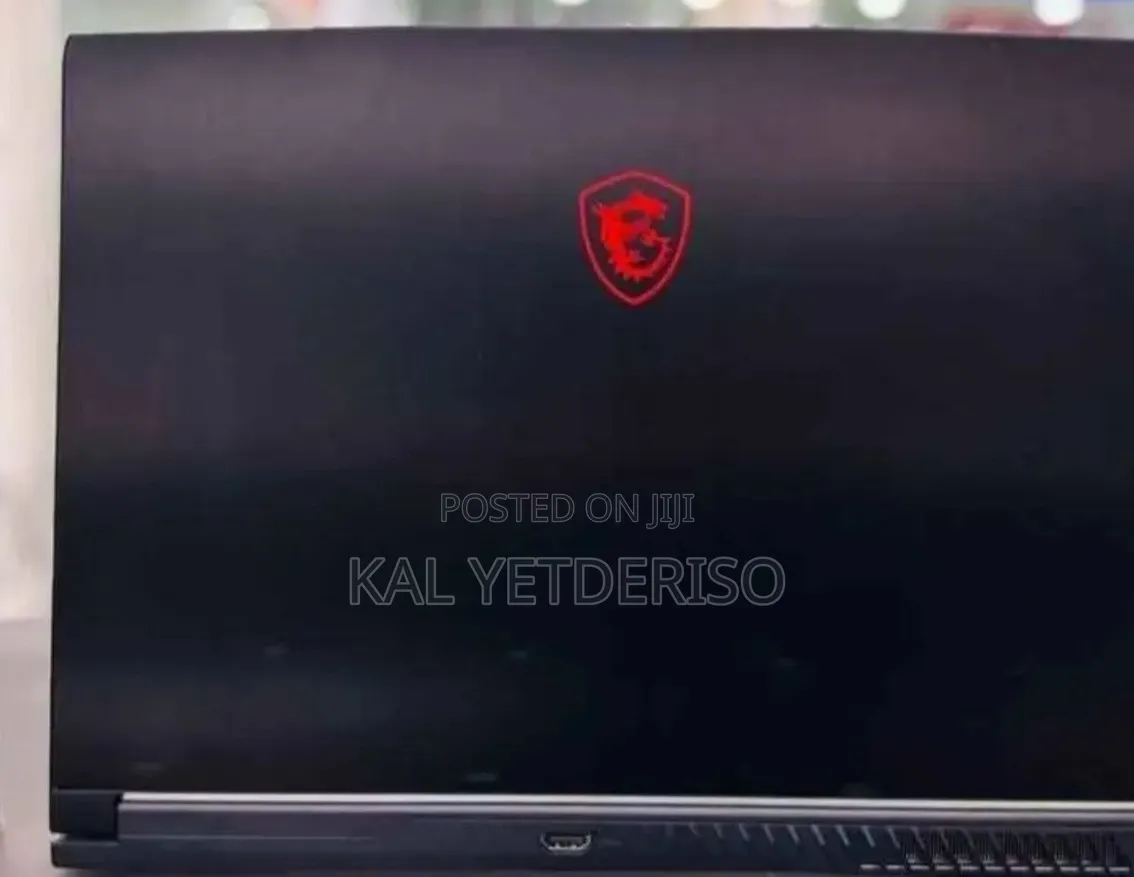 New Laptop MSI 16GB Intel Core i5 SSD 512GB