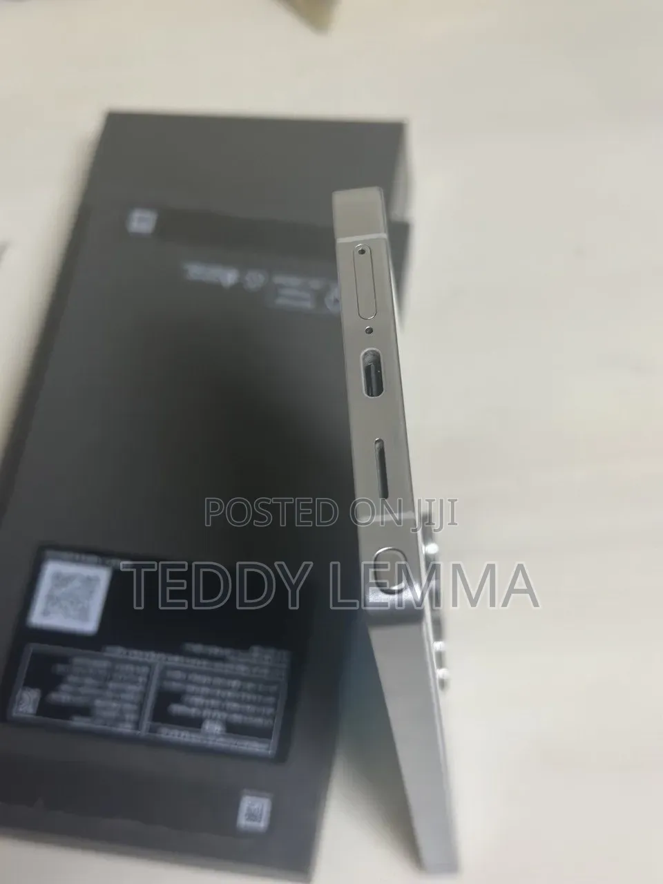 New Samsung Galaxy S25 512 GB White
