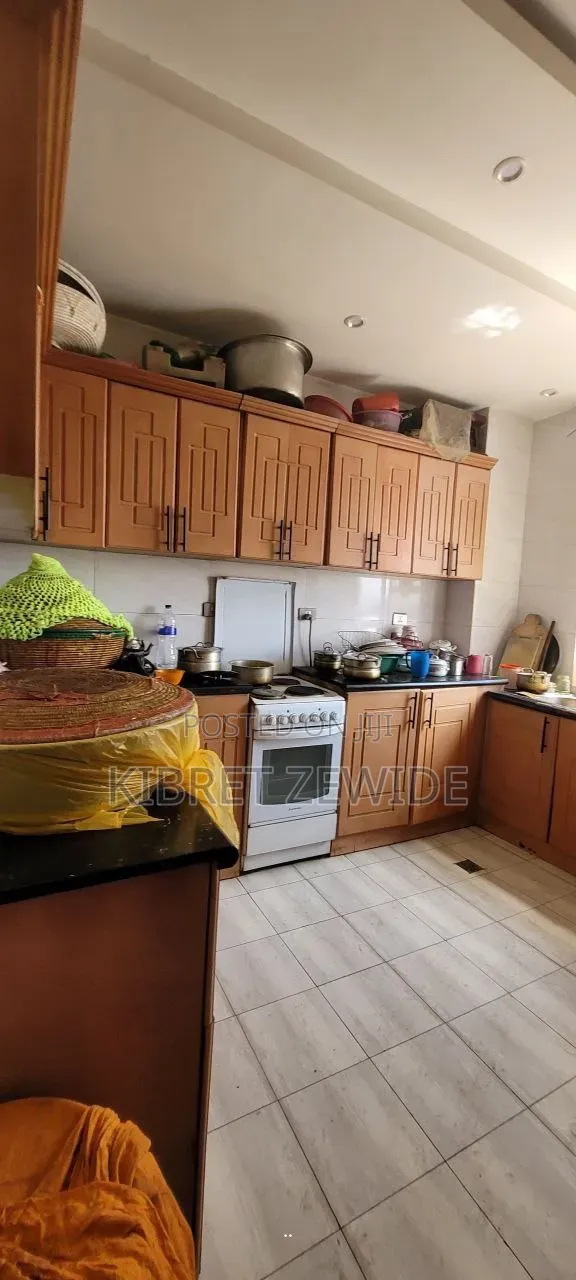 Furnished 9bdrm House in Kibert Zewdie, Yeka for rent