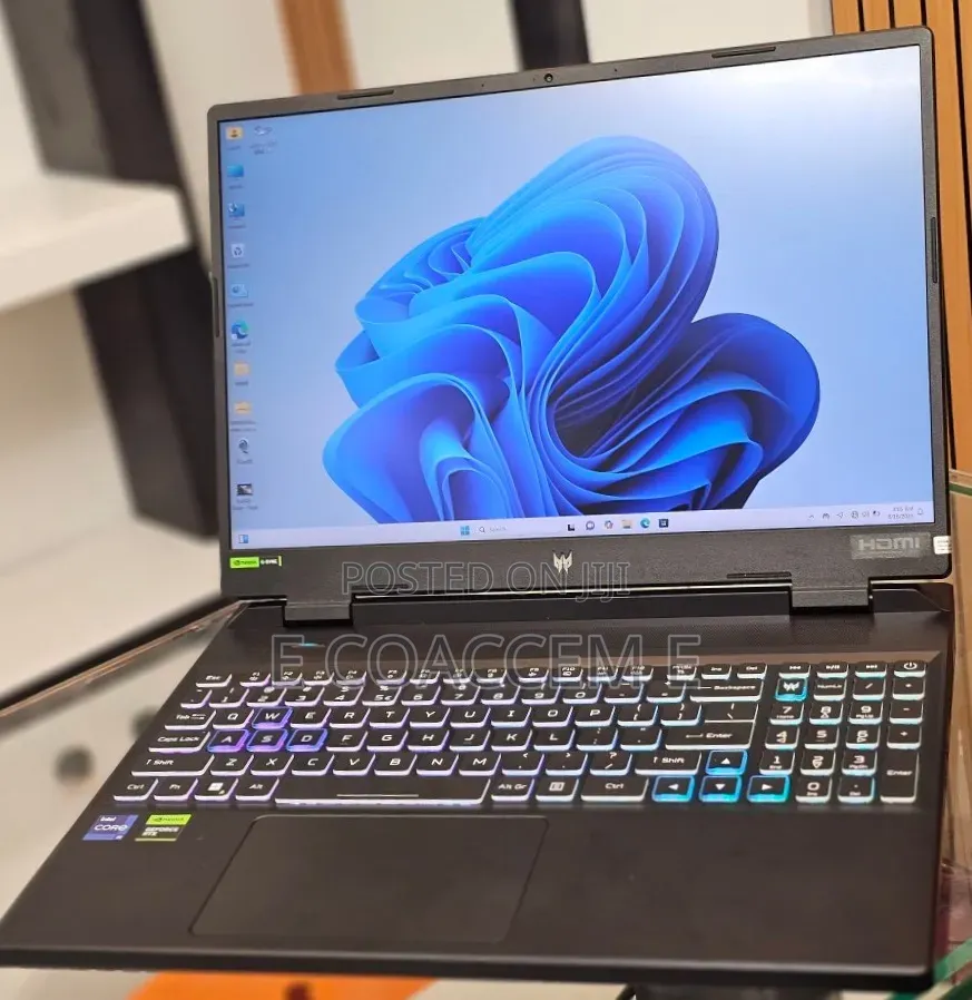 New Laptop Acer Predator Helios 300 16GB Intel Core i9 SSD 1T