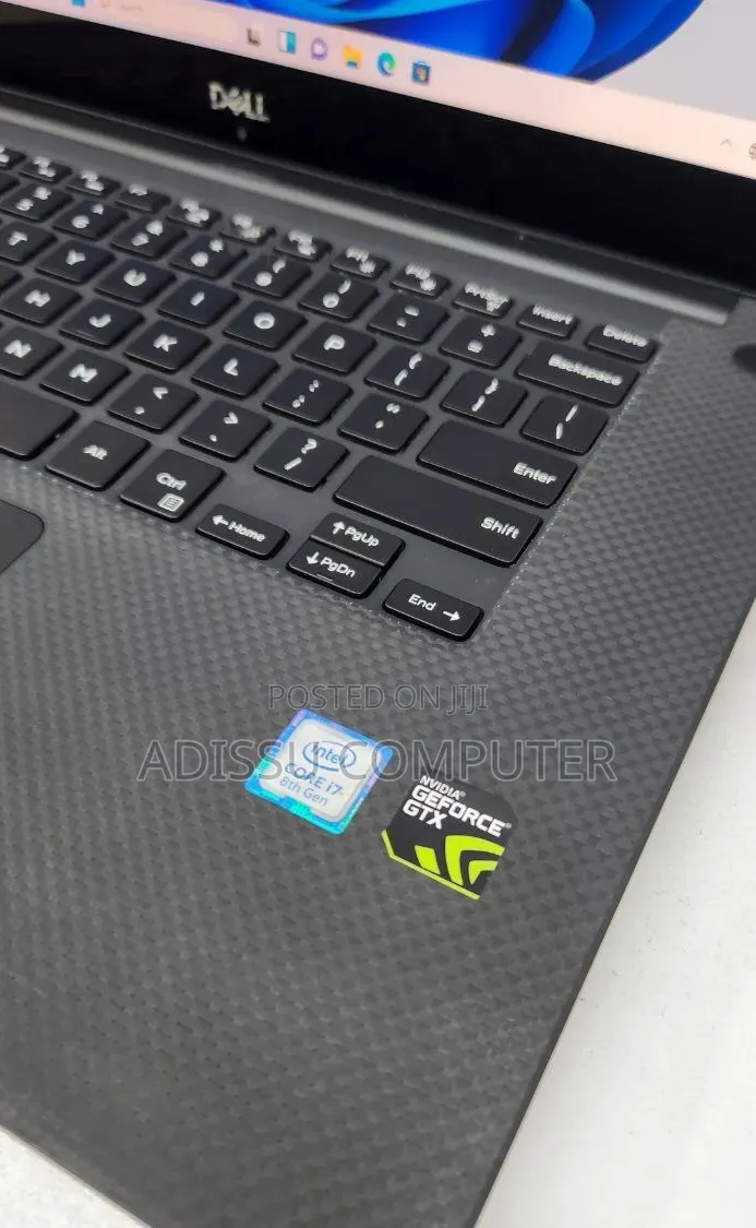 New Laptop Dell XPS 15 16GB Intel Core i7 SSD 512GB