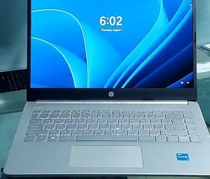 New Laptop HP Pavilion 15 8GB Intel Core i3 SSD 256GB