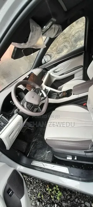 New BYD Song Plus 2025 White