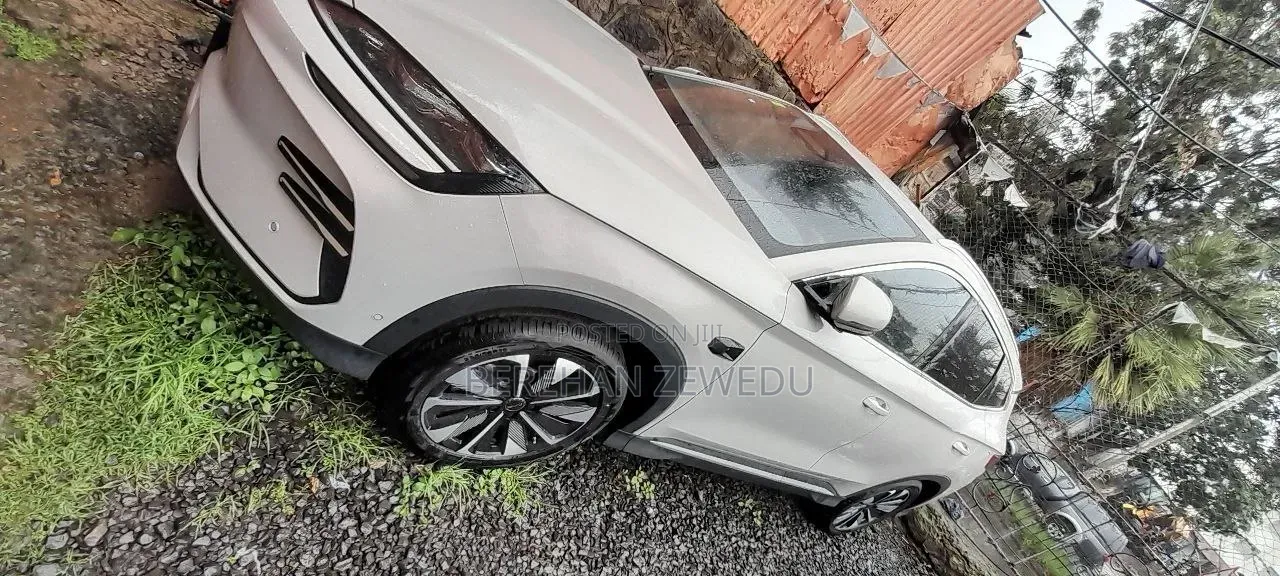 New BYD Song Plus 2025 White