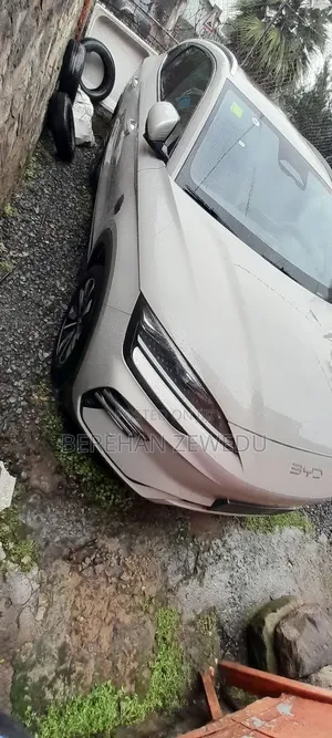 New BYD Song Plus 2025 White