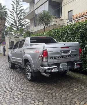 Toyota Hilux 2017 Silver