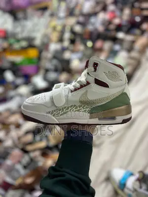 Nike Air Jordan Legacy