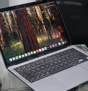 New Laptop Apple MacBook Air 2020 M1 8GB Apple M1 SSD 256GB