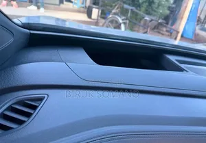Volkswagen ID.4 2023 Gray