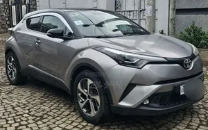 Toyota C-HR 2017 Silver