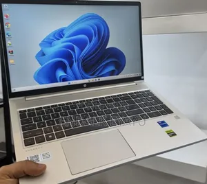 New Laptop HP ProBook 440 G10 16GB Intel Core i7 SSD 1T