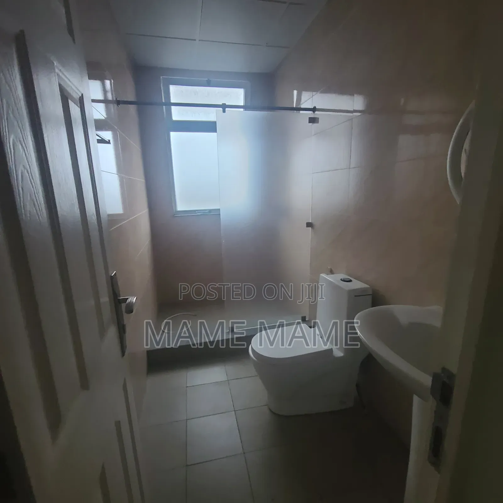 3bdrm Apartment in Addis Abeba, Bole for rent
