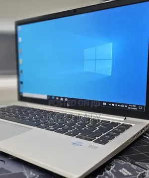 New Laptop Asus E502S 16GB Intel Core i5 SSD 512GB