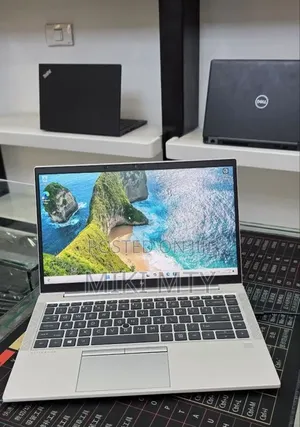 New Laptop Asus E502S 16GB Intel Core i5 SSD 512GB