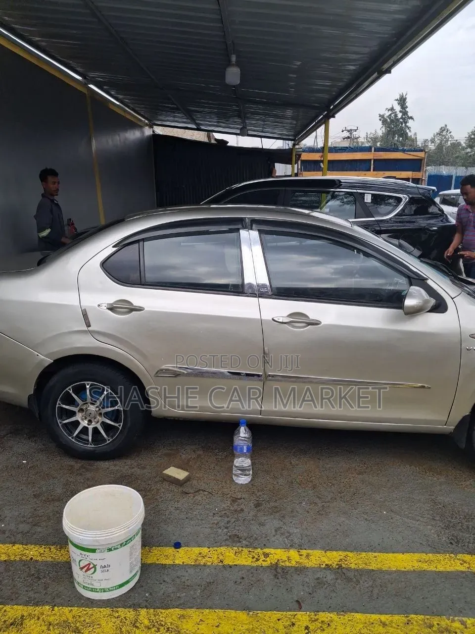 JAC J4 2012