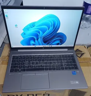 New Laptop HP 15 16GB Intel Core i7 SSD 512GB