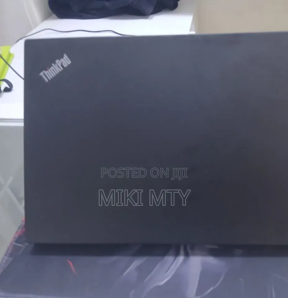 New Laptop Lenovo ThinkPad Yoga 8GB Intel Core i7 SSD 512GB