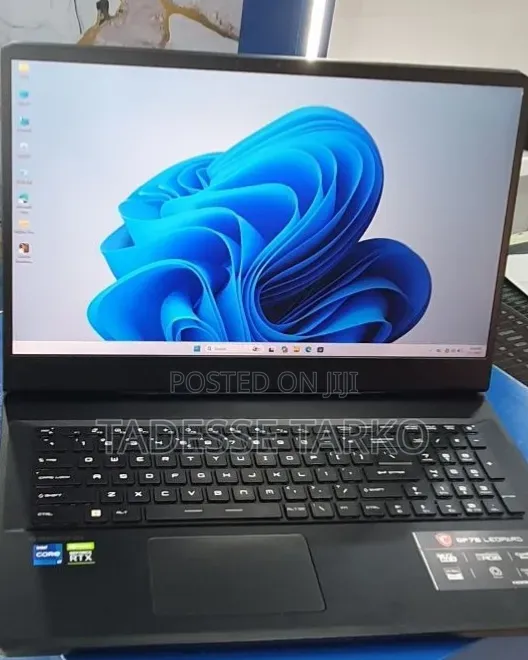 New Laptop MSI GP75 Leopard 16GB Intel Core i7 SSD 1T
