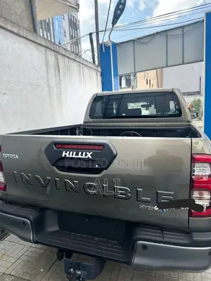 New Toyota Hilux 2025