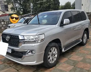 Toyota Land Cruiser 2020 Silver