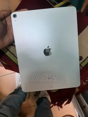 Infinix Hot 8 32 GB Silver