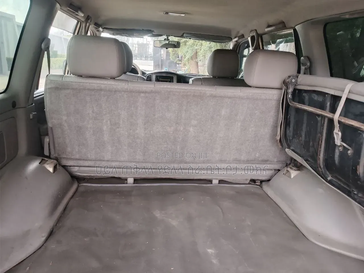 Toyota Land Cruiser 2004 Pink