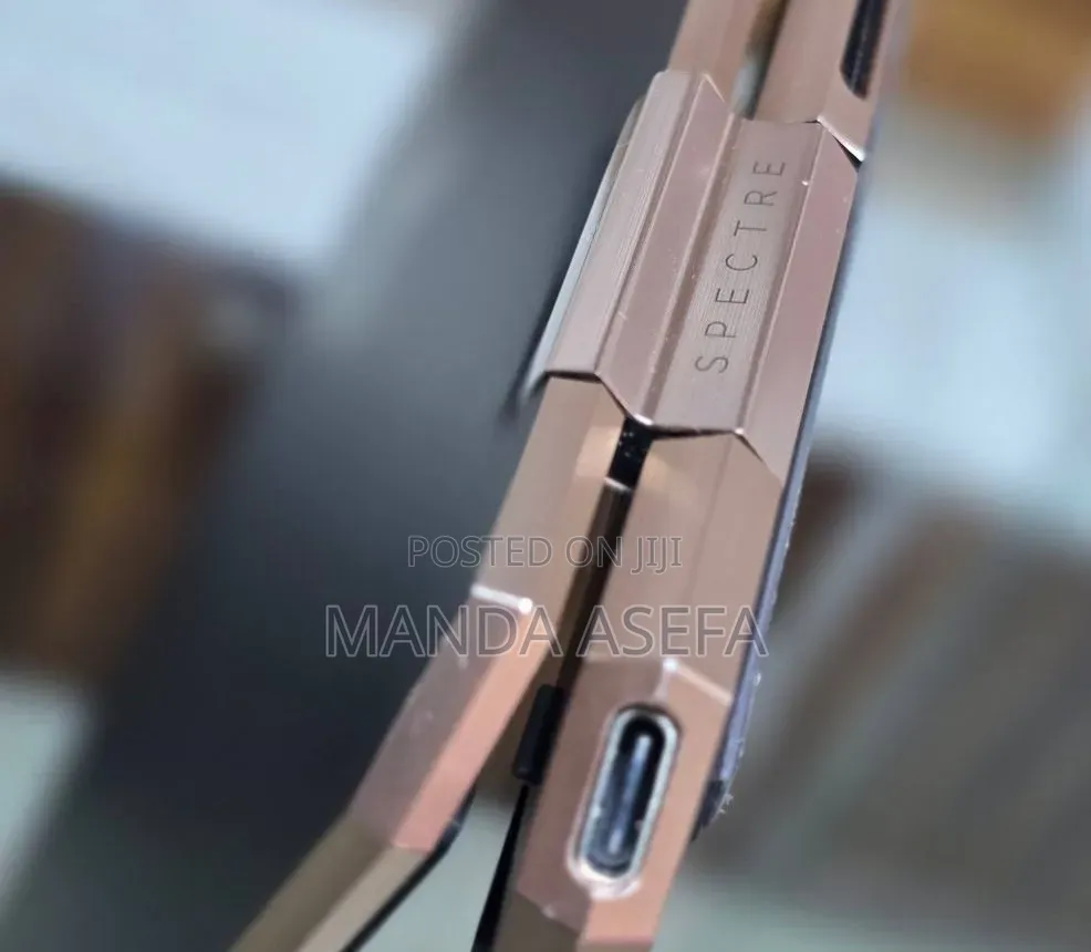 New Laptop HP Spectre 16GB Intel Core i7 SSD 1T