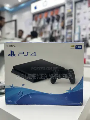 Playstation 4 Slim