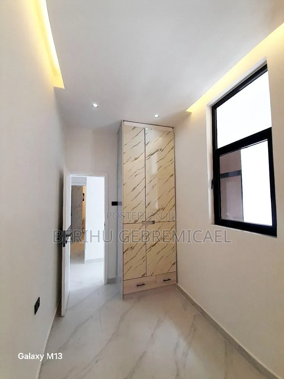 2bdrm Apartment in 6ኪሎ, Arada for rent