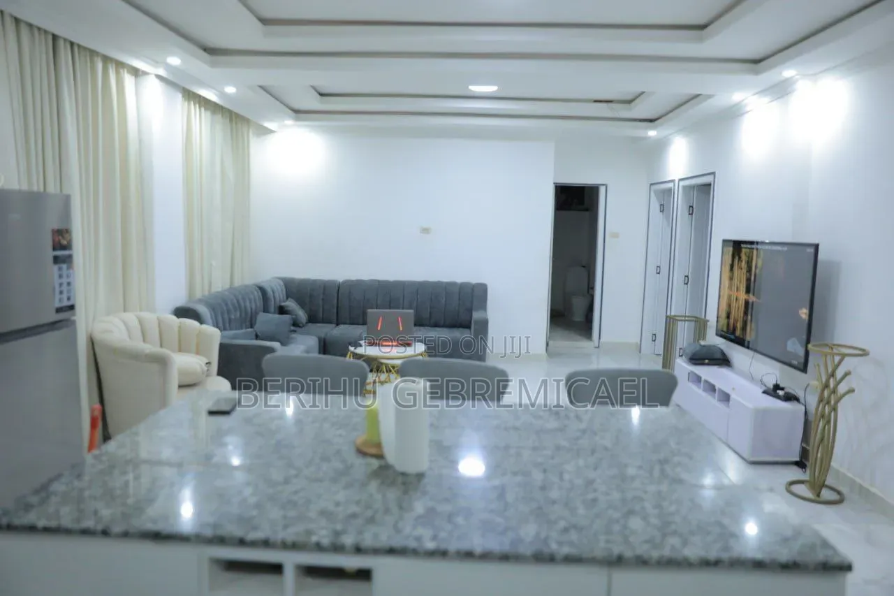 3bdrm Condo in አያት, Bole for rent