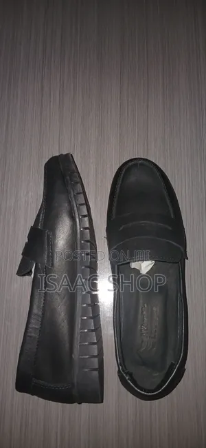 የሴቶች ጫማ 37 ቁጥር