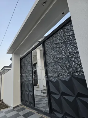 4bdrm House in Villa, Bole for sale